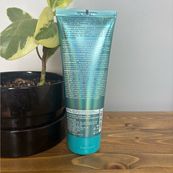 Moroccanoil High Shine Gloss Mask 200mls - Picture 3 of 7
